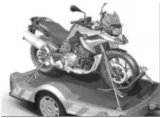 BMW F 750 GS (2020) - UPEVNĚNÍ MOTOCYKLU PRO PŘEPRAVU - 1