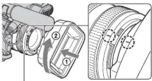 SONY HXR-NX5M - Attaching the supplied microphone - 3