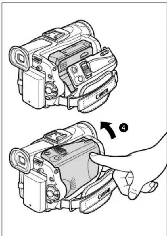 CANON MVX200i - Loading/Unloading a Cassette - 2