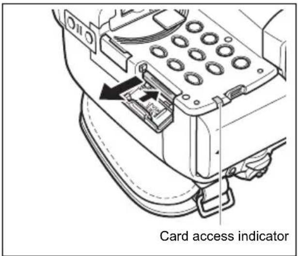 CANON MVX330i - Removing the Card - 1