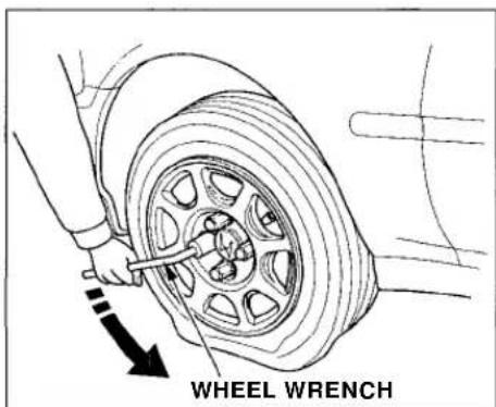 Honda Civic Coupe (1998) - Changing a Flat Tire - 2