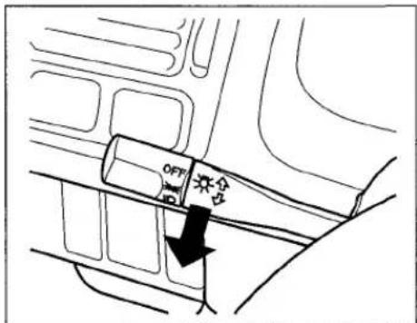 Honda Civic Coupe (1998) - Controls Near the Steering Wheel - 2