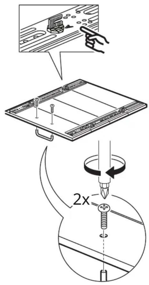 Technical diagram illustrating a screwdriver installation process with magnified views and 2x ratio annotation
