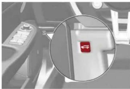 ALFA ROMEO Giulia (2021) - Opening From The Inside - 1