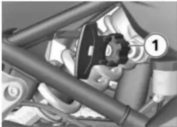 BMW F 850 GS (2020) - Nastavení předpětí pružiny na zadním kole - 1