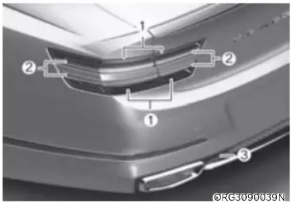 Genesis G80 (2021) - Puddle Lamp Replacement - 2