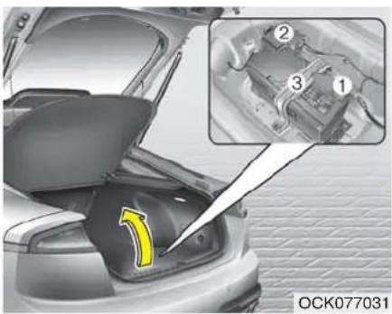 KIA Stinger (2021) - Battery replacement - 1
