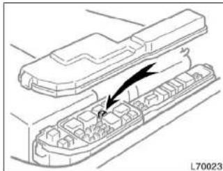 TOYOTA Camry (1999) - Checking and replacing fuses - 7