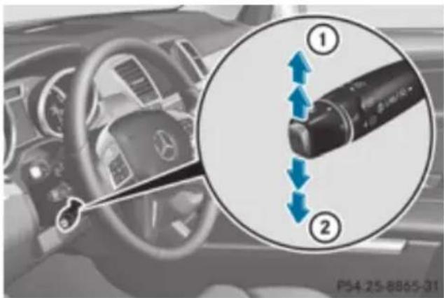 Mercedes-Benz GL (2012) - Storing, maintaining and calling up a speed - 1