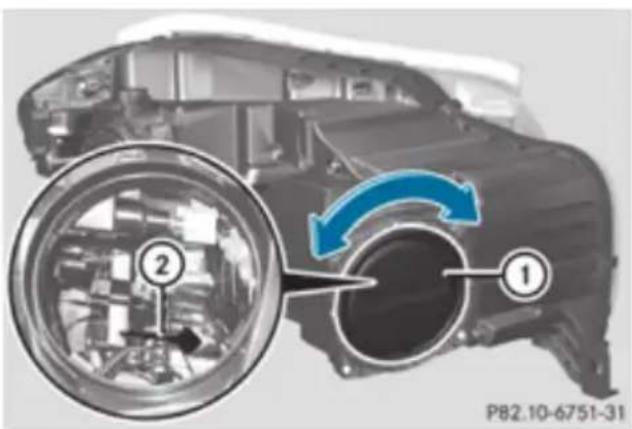 Mercedes-Benz GL (2012) - Side lamps/parking lamps (halogen headlamps) - 1