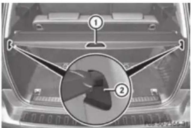 Mercedes-Benz GL (2012) - Extending and retracting the luggage compartment cover - 1