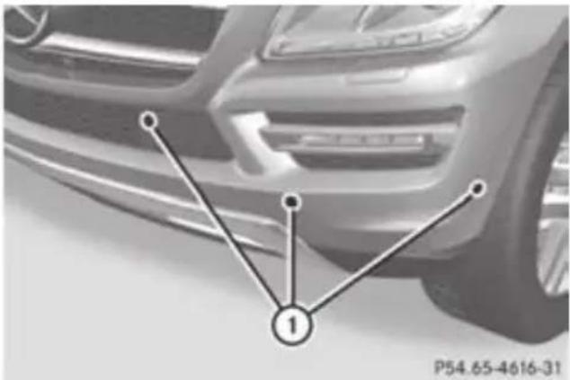 Mercedes-Benz GL (2012) - WARNING - 1