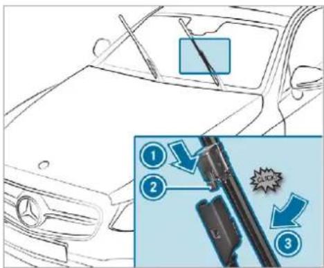 Mercedes-Benz GLS (2019) - Moving the wiper arms into the replacement position - 2