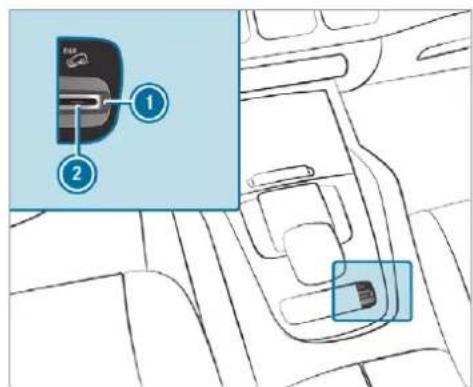 Mercedes-Benz GLS (2019) - Activating/deactivating DSR (vehicles with Off-road package or E-Active Body Control) Requirements: - 1