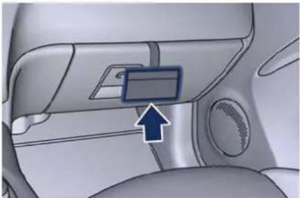 Maserati Granturismo (2019) - PassengerAirbagLabels - 3
