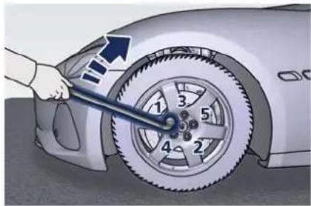 Maserati Granturismo (2019) - InanEmergency - 1