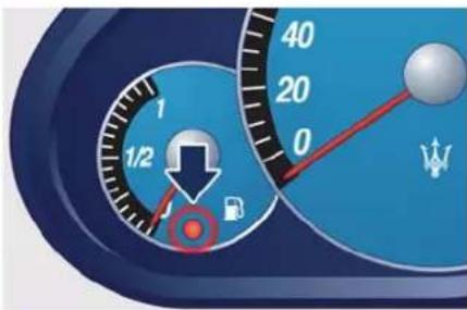 Maserati Granturismo (2019) - LowFuelIndicatoronFuelGage - 1