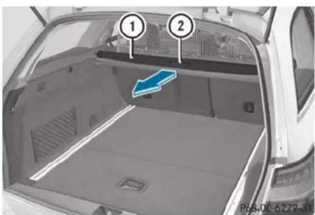 Mercedes-Benz E-Class Sedan (2011) - Extending and retracting the cargo compartment cover - 1