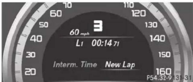 Mercedes-Benz E-Class Sedan (2011) - Displaying the intermediate time - 1