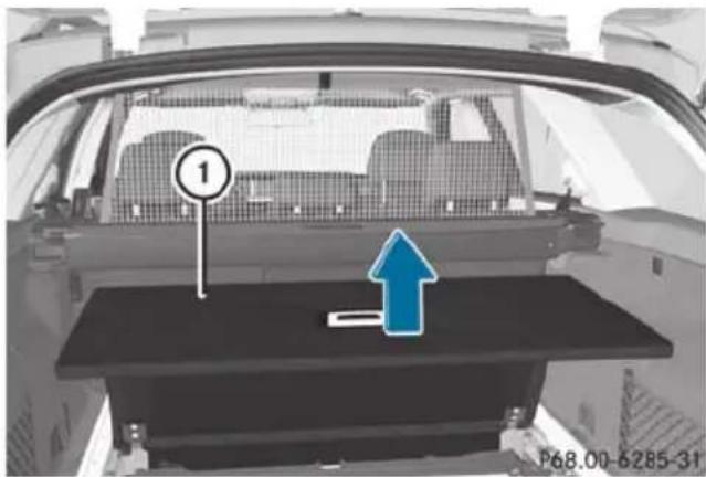 Mercedes-Benz E-Class Sedan (2011) - Installing and removing the folding luggage-compartment floor - 1