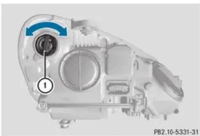 Mercedes-Benz E-Class Sedan (2011) - Infrared light (Night View Assist Plus) - 2