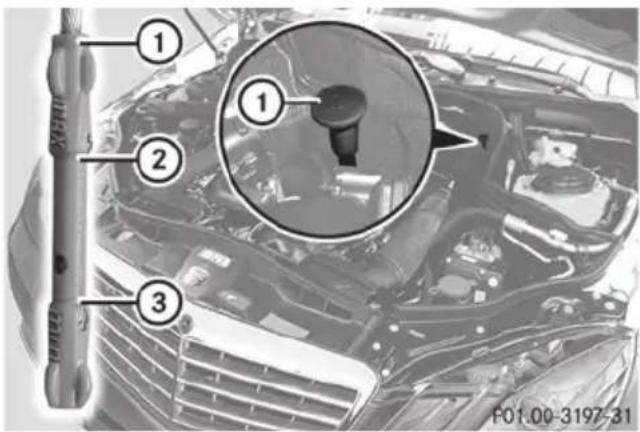 Mercedes-Benz E-Class Sedan (2011) - Checking the oil level using the oil dipstick - 2