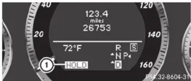Mercedes-Benz E-Class Sedan (2011) - Activating the HOLD function - 1