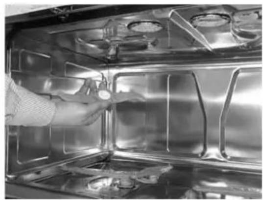 SMEG STH903 - CLEANING THE SPRAY ARMS - 4