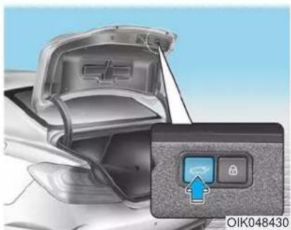 Genesis G70 (2020) - Power Trunk (if equipped) - 3