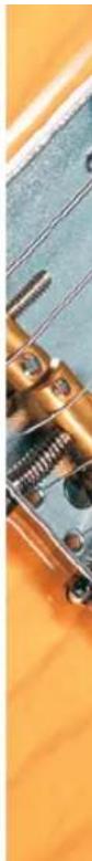 FENDER Artist Stratocaster - FEATURES, CONTROLS, AND SPECS - 3