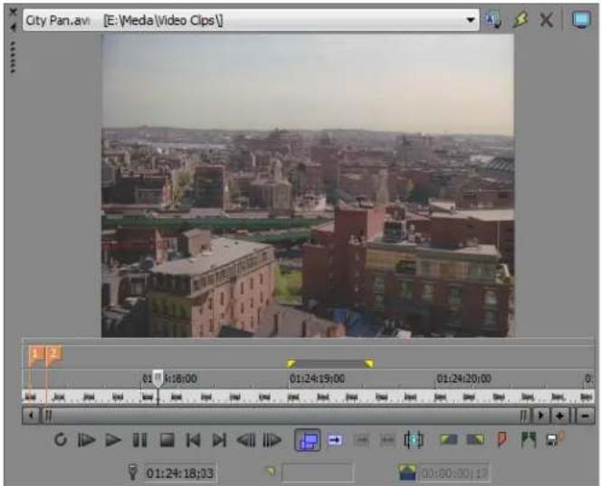 City Pan.avi [E:\Media\Video Clips\] 01:24:18:00 01:24:19:00 01:24:20:00 01:24:18:33 00:30:00;17