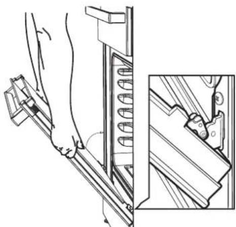 Chef CFG504SBNG - Procedure to remove the door - 2