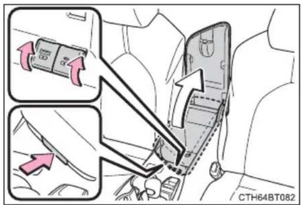TOYOTA Camry HV (2022) - ■Using the USB charging ports - 1