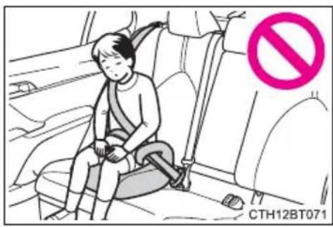 TOYOTA Camry HV (2022) - ■When using a child restraint system - 2