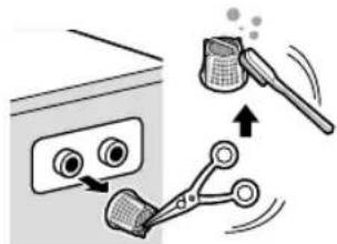 LG WD62J6WY1W - Cleaning the Water Inlet Filter - 2