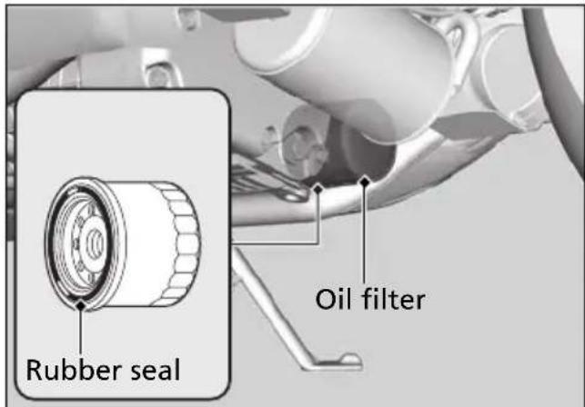 Honda Gold Wing Valkyrie GL1800C (2014) - Engine Oil ▶ Changing Engine Oil & Filter - 1