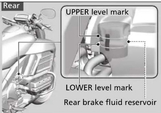 Honda Gold Wing Valkyrie GL1800C (2014) - Checking Brake Fluid - 2