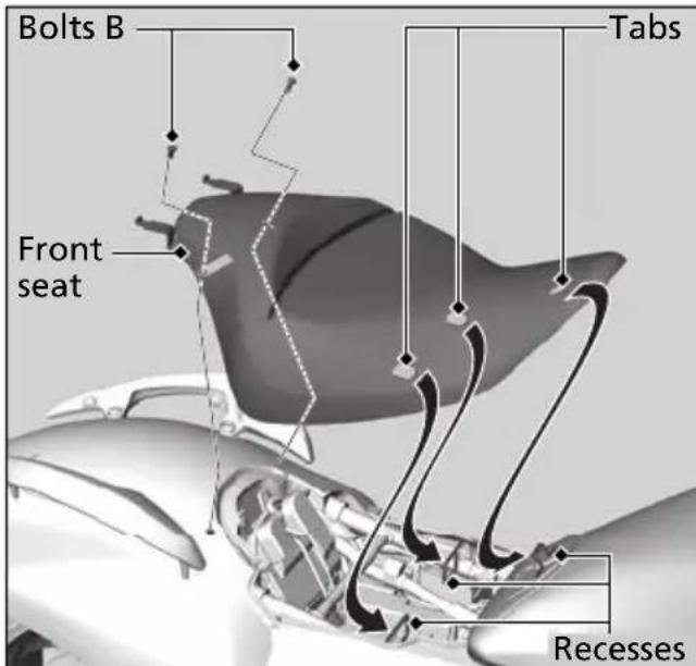 Honda Gold Wing Valkyrie GL1800C (2014) - Removal - 1