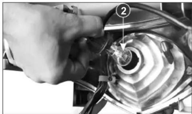 HERO Pleasure (2014) - Tail / Stop lamp bulb - 2