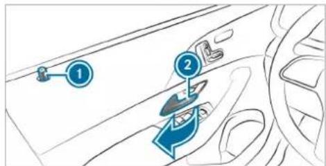 Mercedes-Benz GLE (2022) - Unlocking/opening the doors from the inside - 2