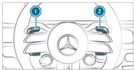 Mercedes-Benz GLE (2022) - Shifting up and down - 1
