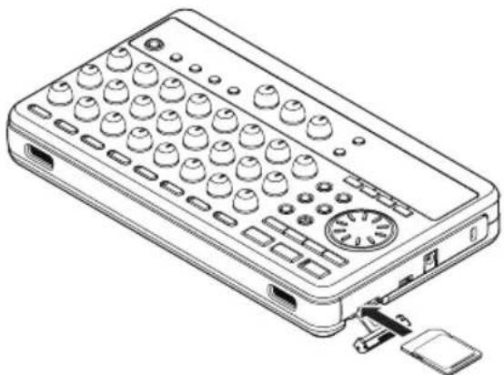 TASCAM DP-008 - Installing an SD card - 1