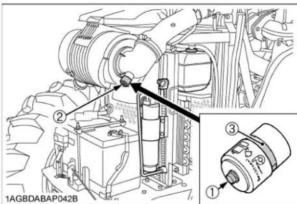 KUBOTA M5N-111HDCC12 - ■ Checking Dust Indicator - 1