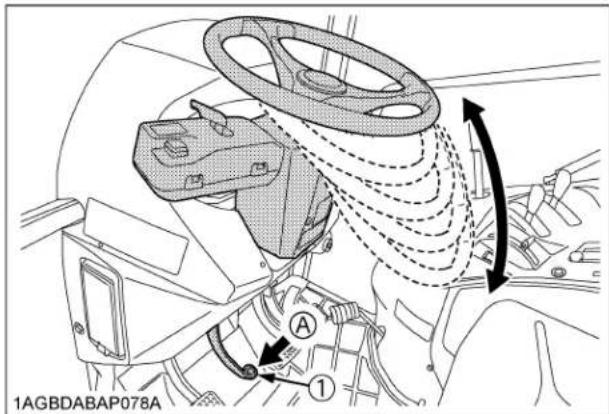 KUBOTA M5N-111HDCC12 - CAUTION - 1
