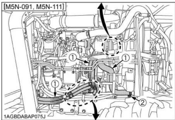 KUBOTA M5N-111HDCC12 - ■ Checking Radiator Hose and Clamp - 4