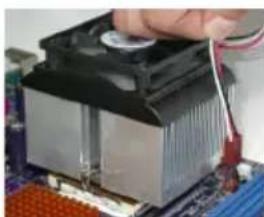 ECS KM400-M2 - CPU Installation Procedure - 3