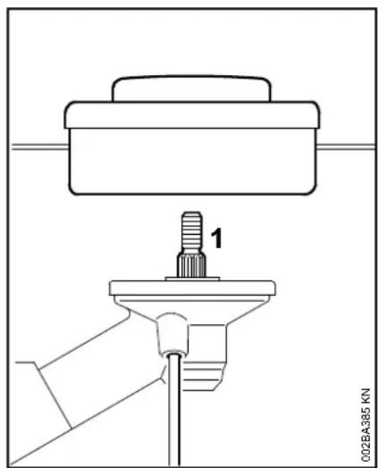 1 002BA385 KN