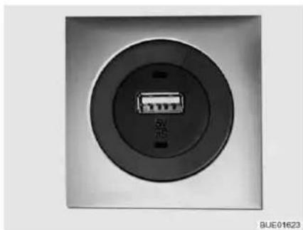 Bürstner Nexxo Van (2014) - USB socket - 2