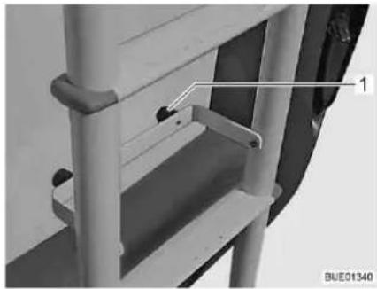 Bürstner Nexxo Van (2014) - Roof rail and ladder (partially special equipment) - 6