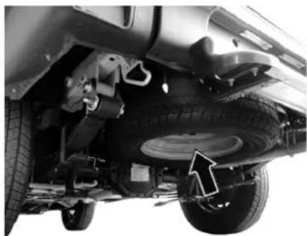 Tata Sumo - Fitment of spare wheel : - 1